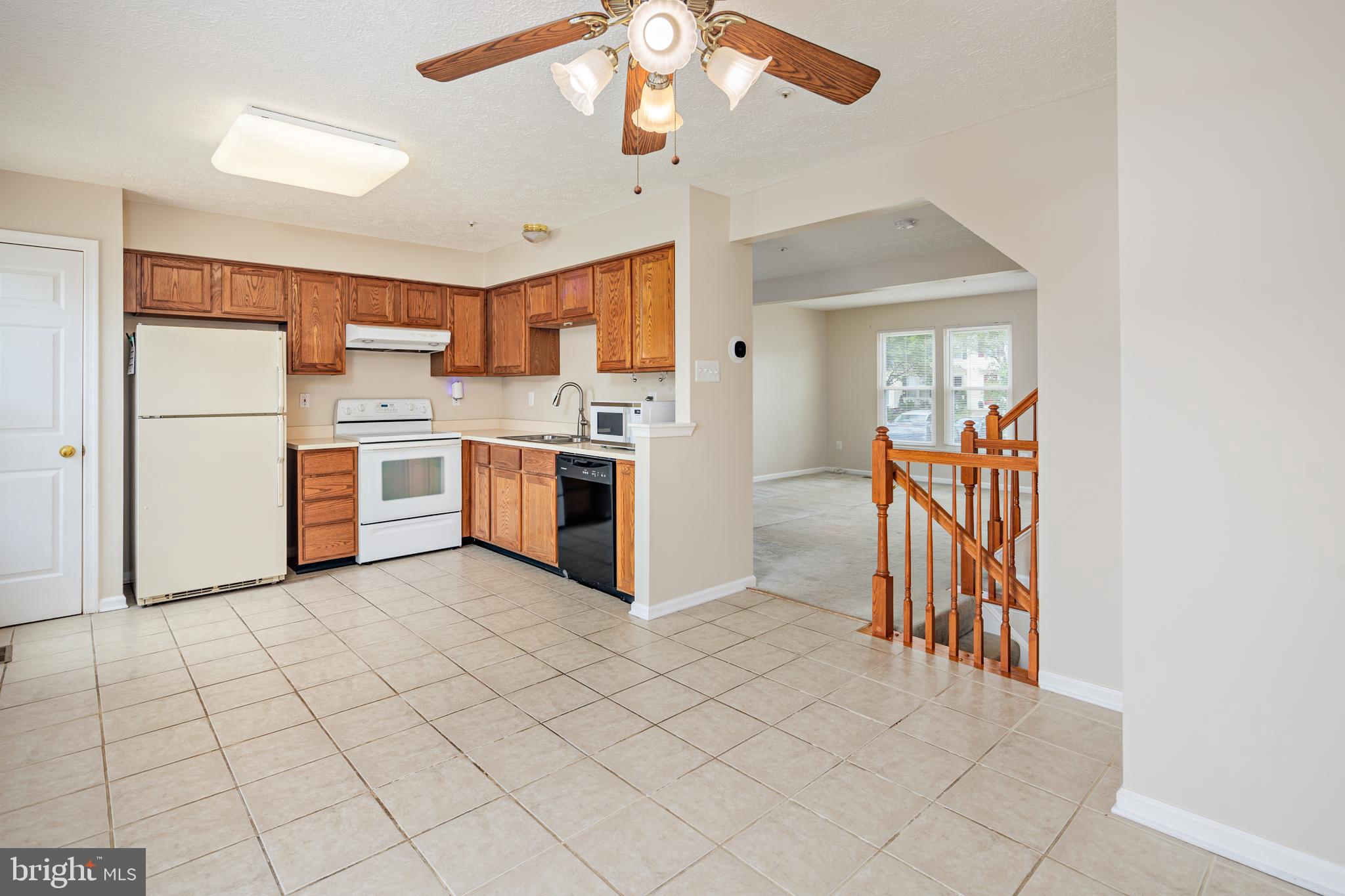 BOWLEYS QUARTERS - Residential