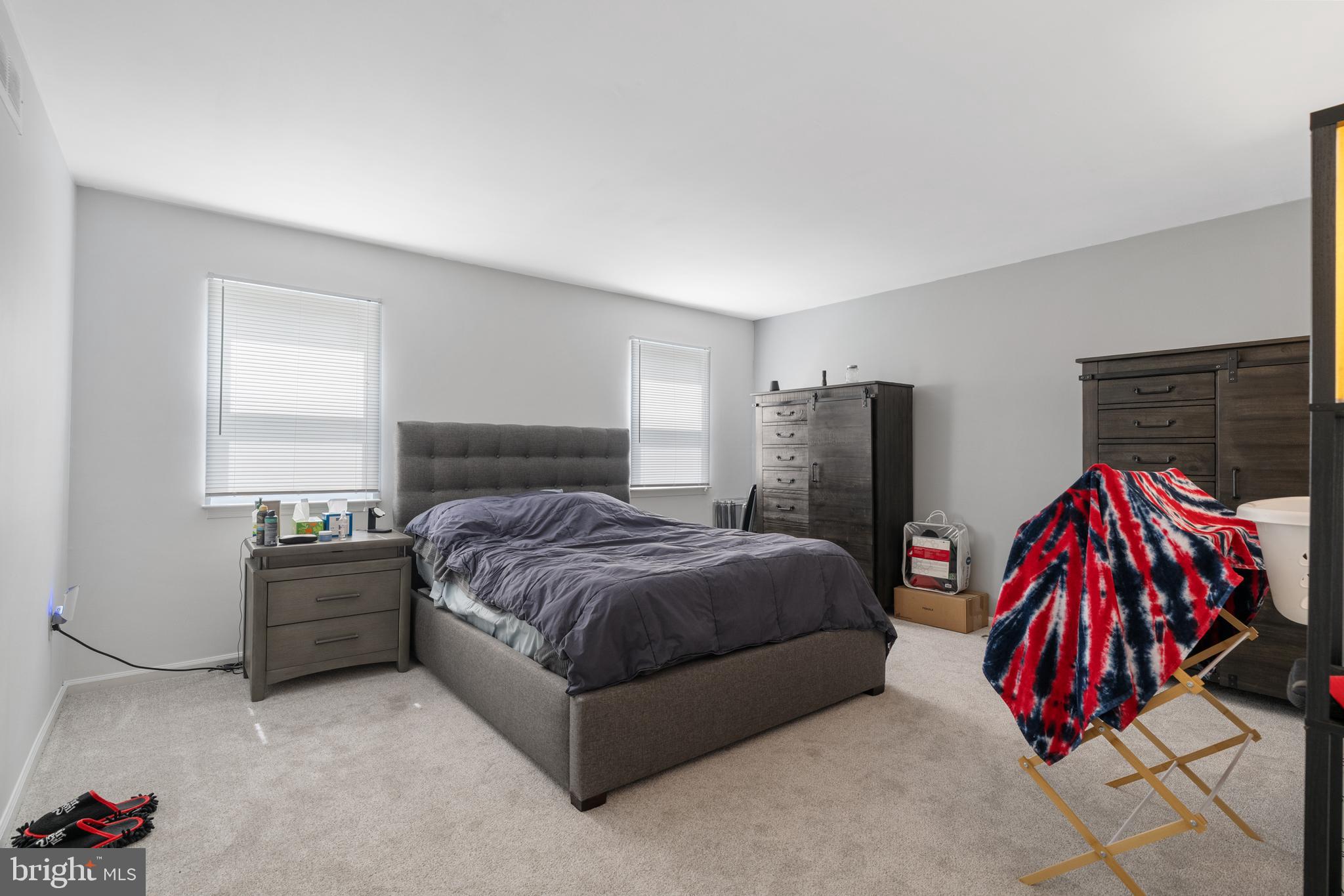 HUNTER CREST - Residential Income