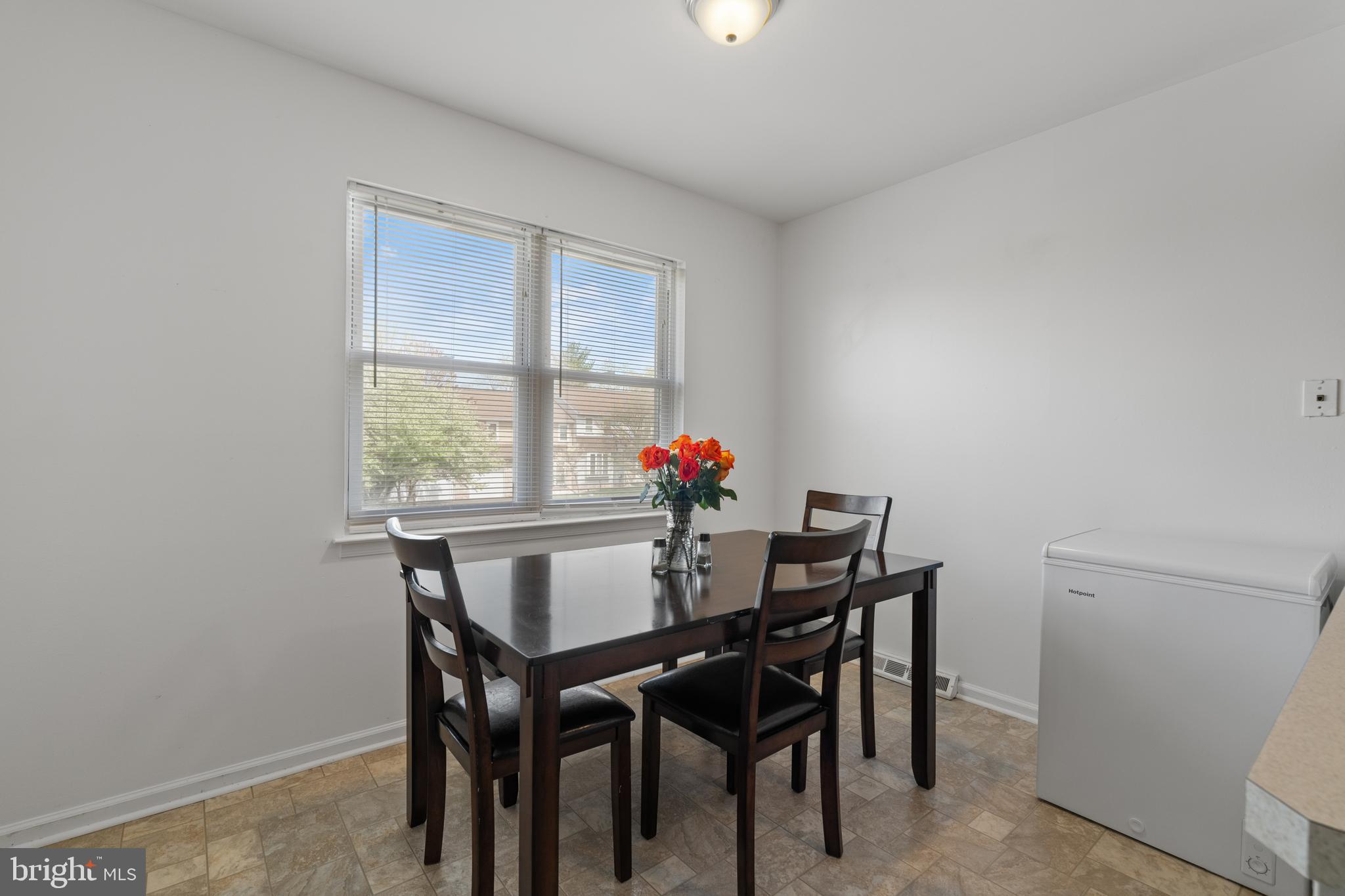 HUNTER CREST - Residential Income