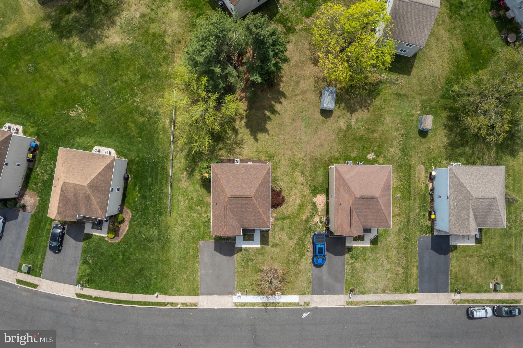 HUNTER CREST - Residential Income