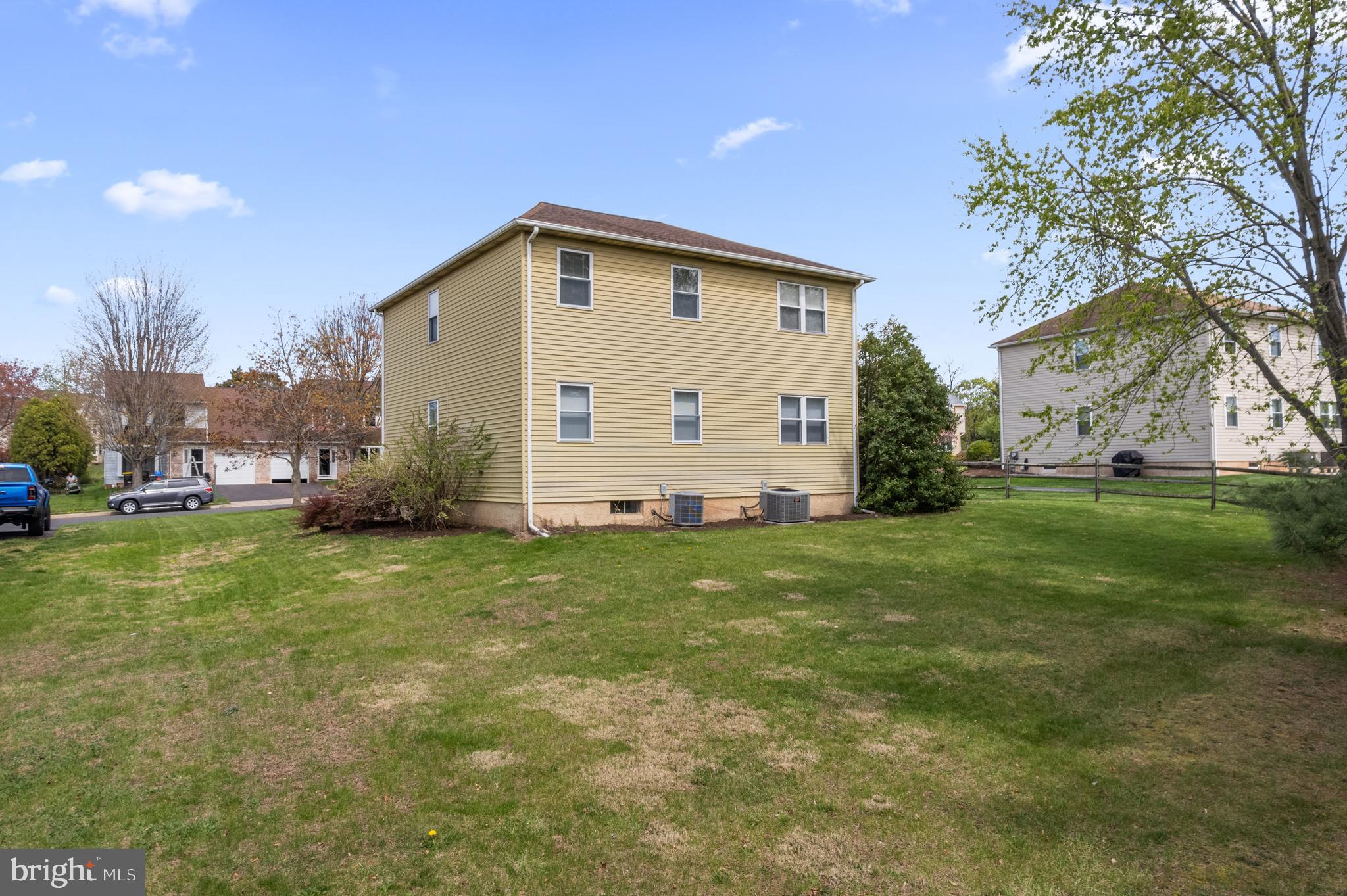 HUNTER CREST - Residential Income