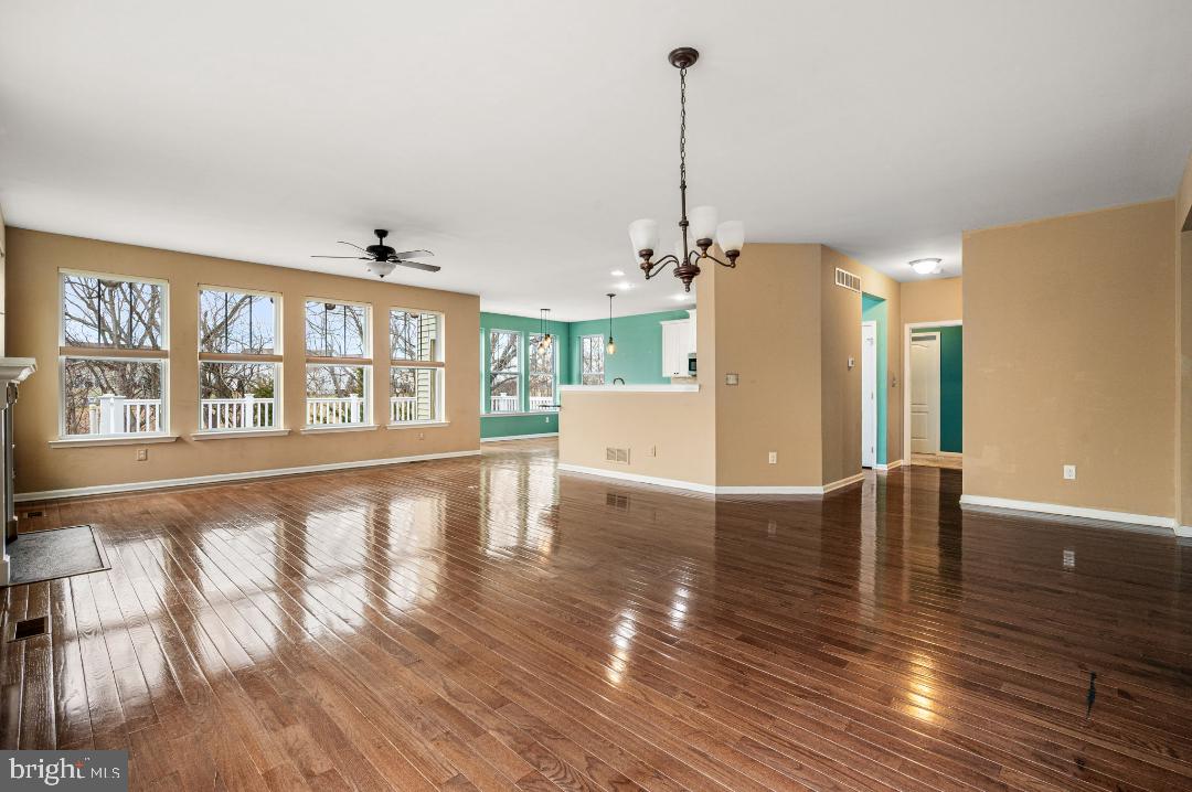 THE PONDS AT BAYBERRY - Residential