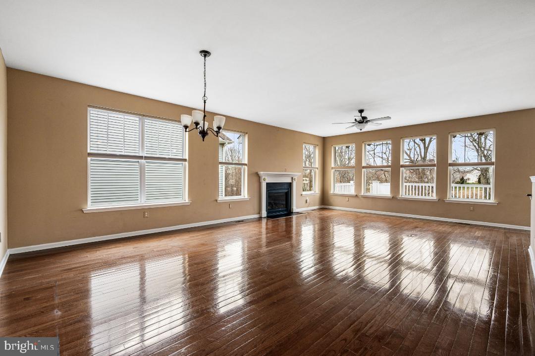 THE PONDS AT BAYBERRY - Residential