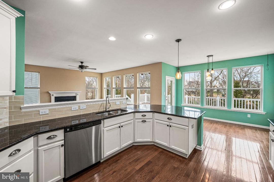 THE PONDS AT BAYBERRY - Residential