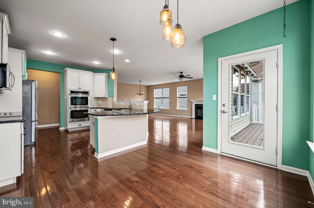 THE PONDS AT BAYBERRY - Residential