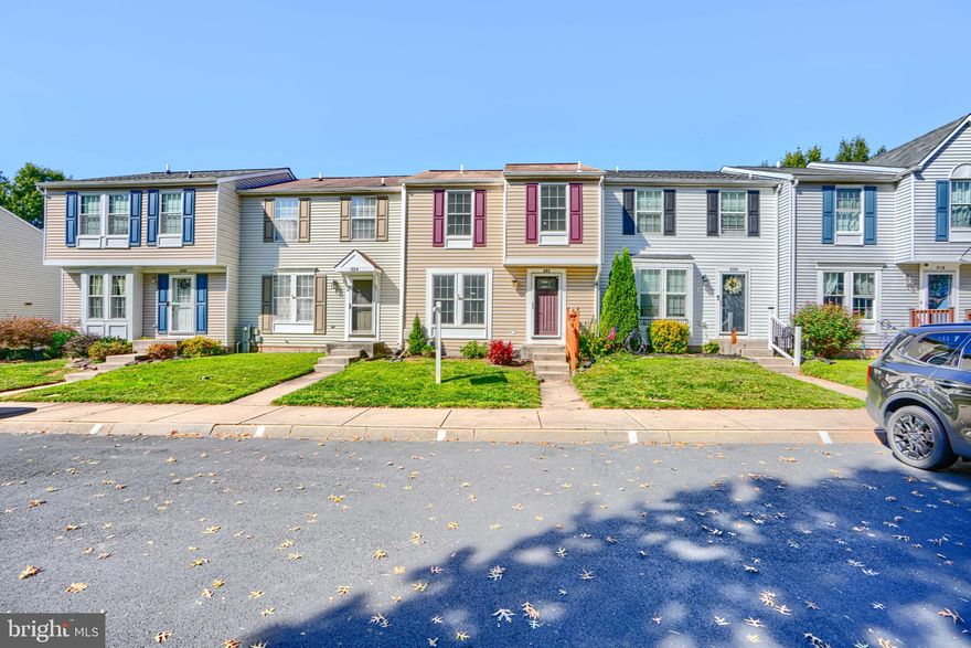 ***Price Reduced***Welcome to this well-kept and move-in ready townhouse, offering the perfect blend of comfort, space, and convenience for family living. Nestled in a quiet, family-friendly community, this home boasts 3 spacious levels, including a walk-out basement and a private deck—ideal for relaxing or entertaining.