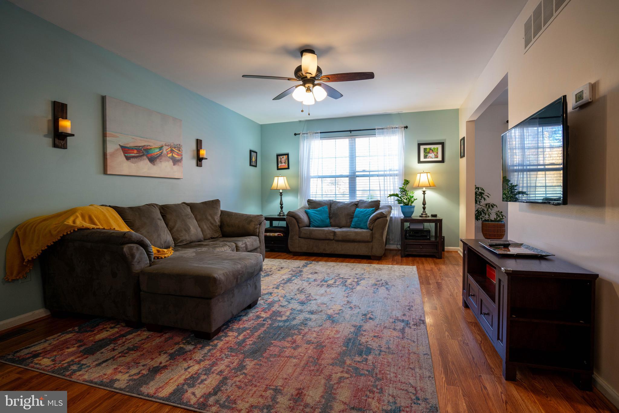 STRAWBERRY FIELDS - Residential