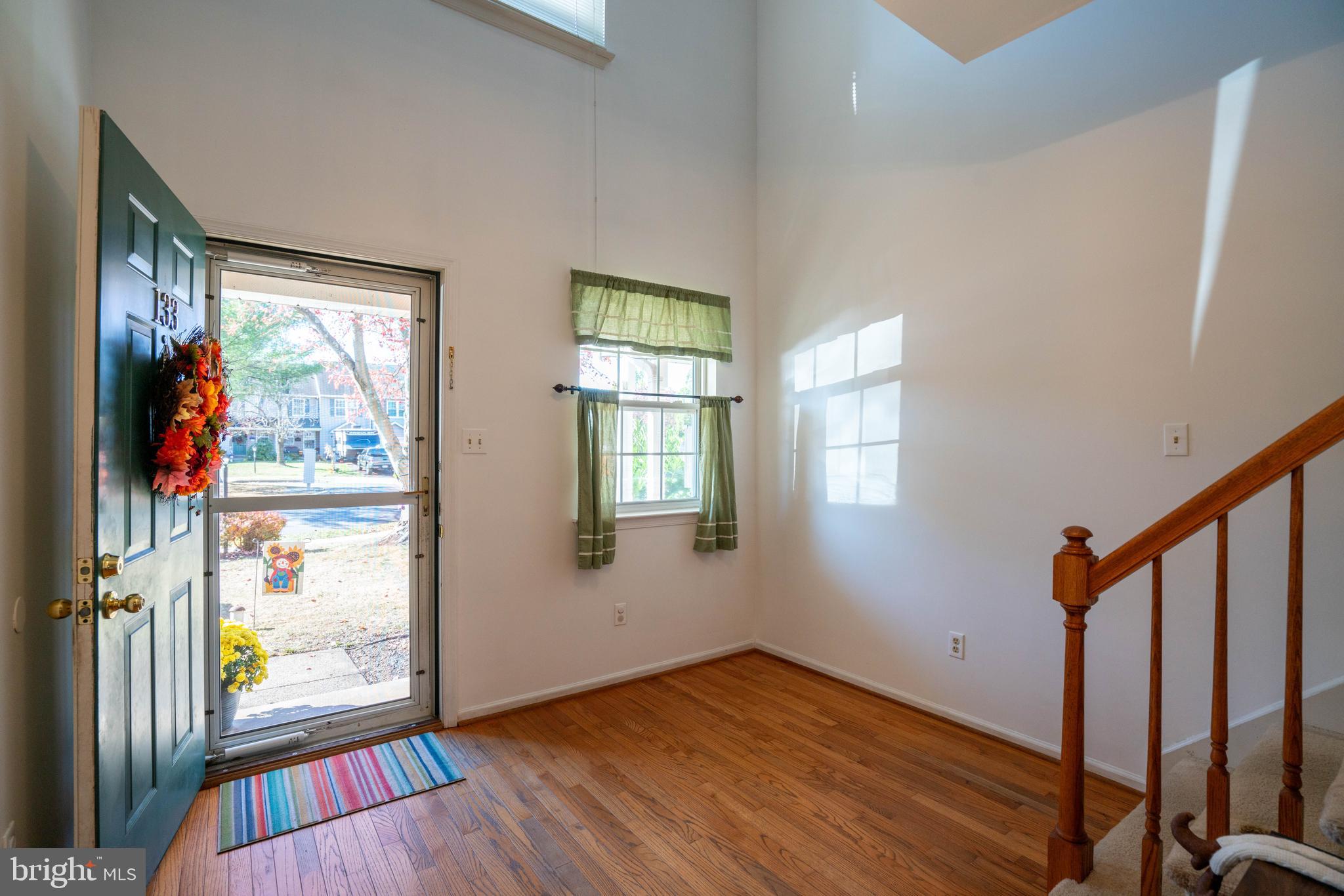 STRAWBERRY FIELDS - Residential