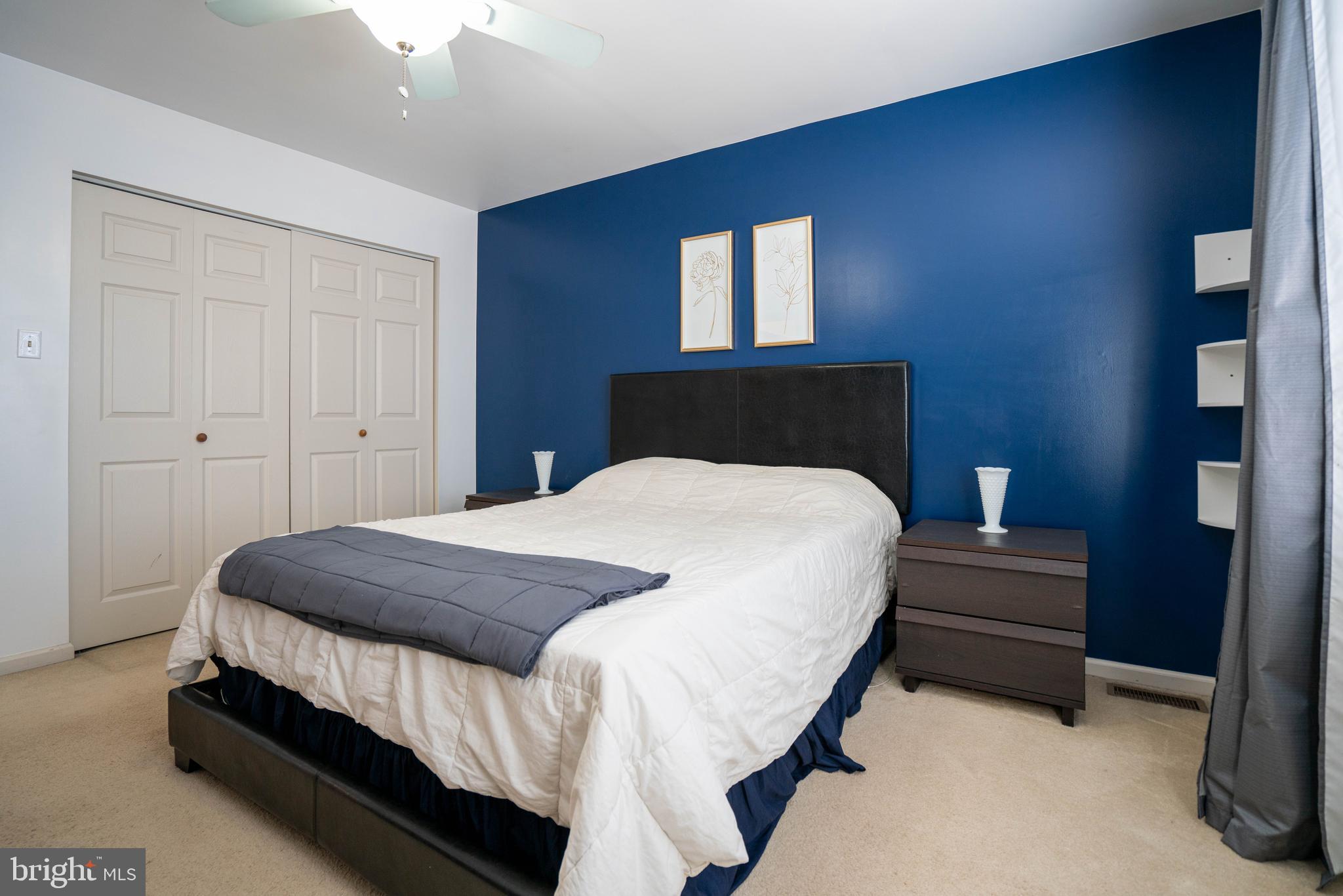 STRAWBERRY FIELDS - Residential