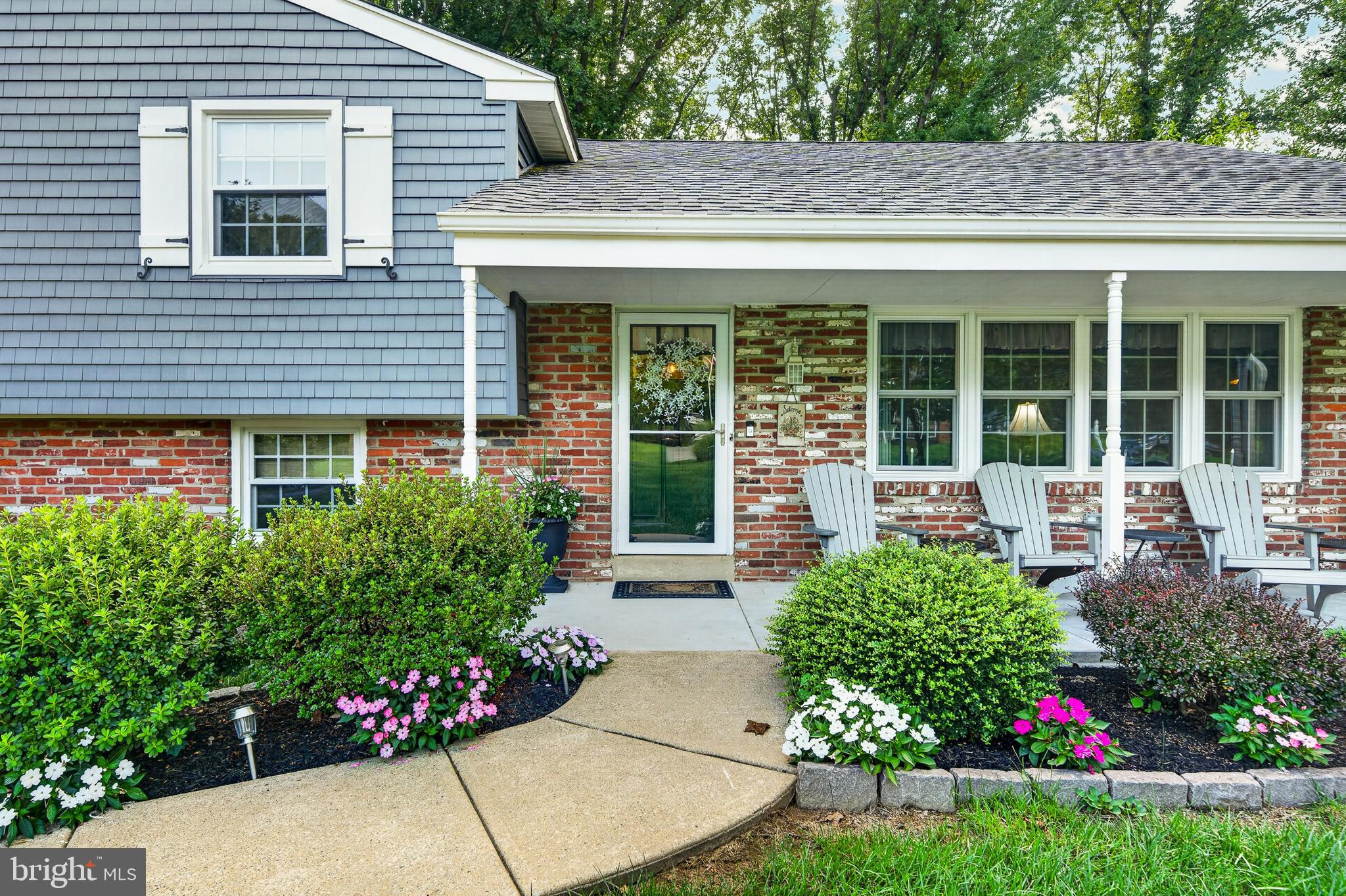 1022 CAROLYN DRIVE