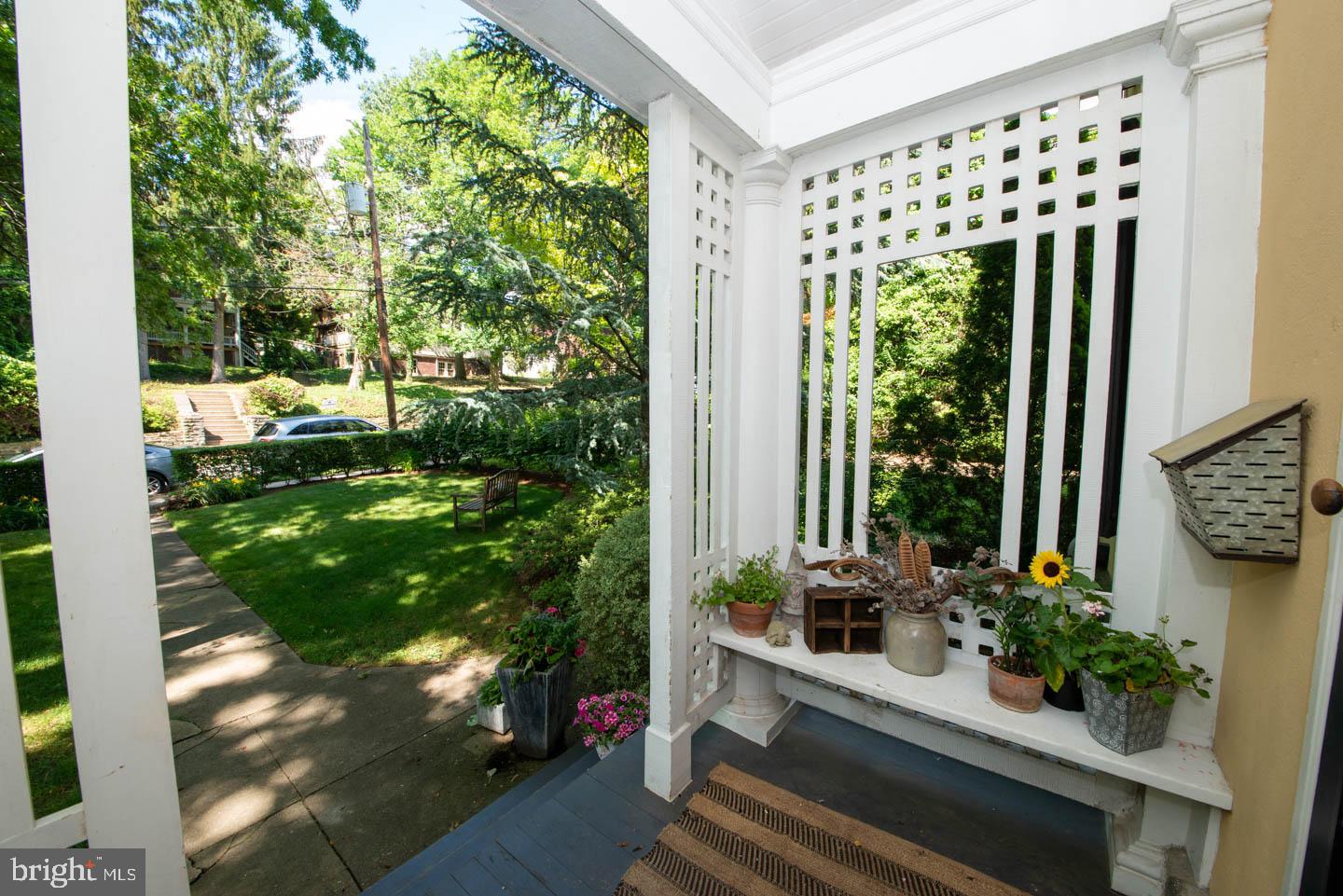 JENKINTOWN - Residential