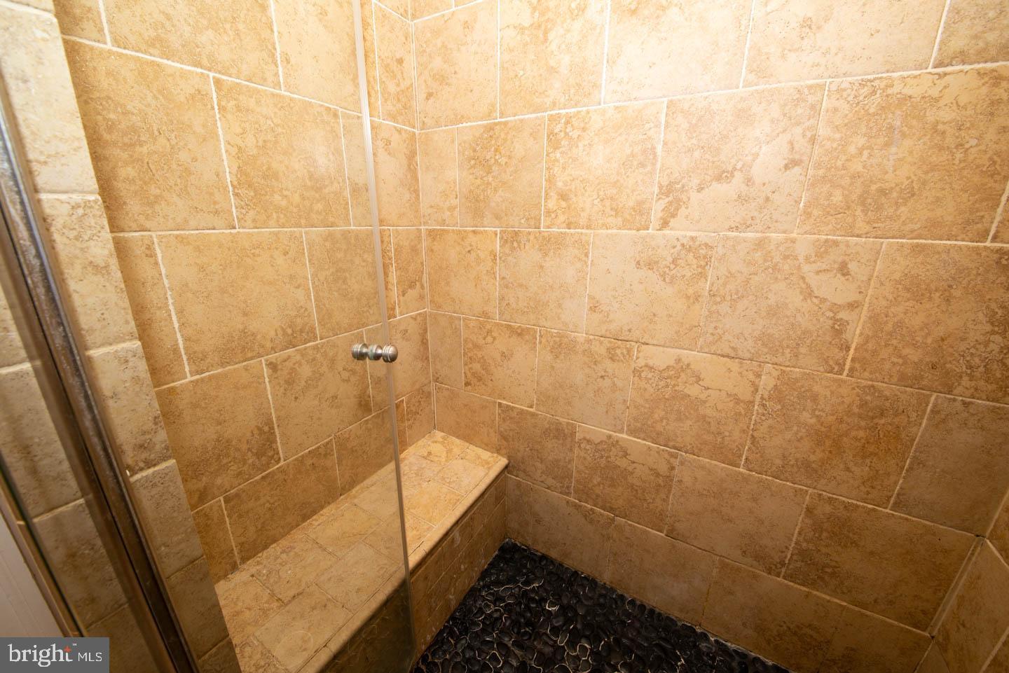 JENKINTOWN - Residential