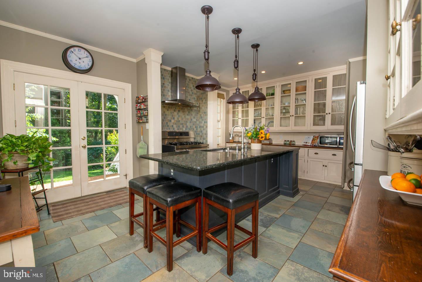 JENKINTOWN - Residential