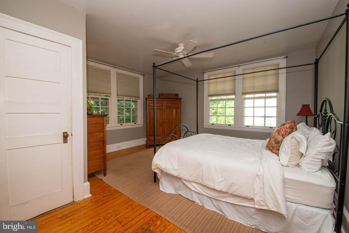 JENKINTOWN - Residential