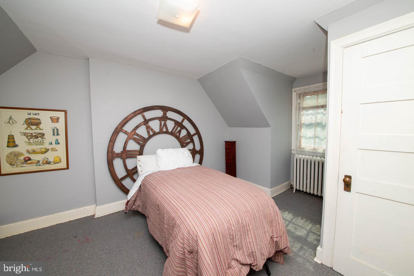 JENKINTOWN - Residential