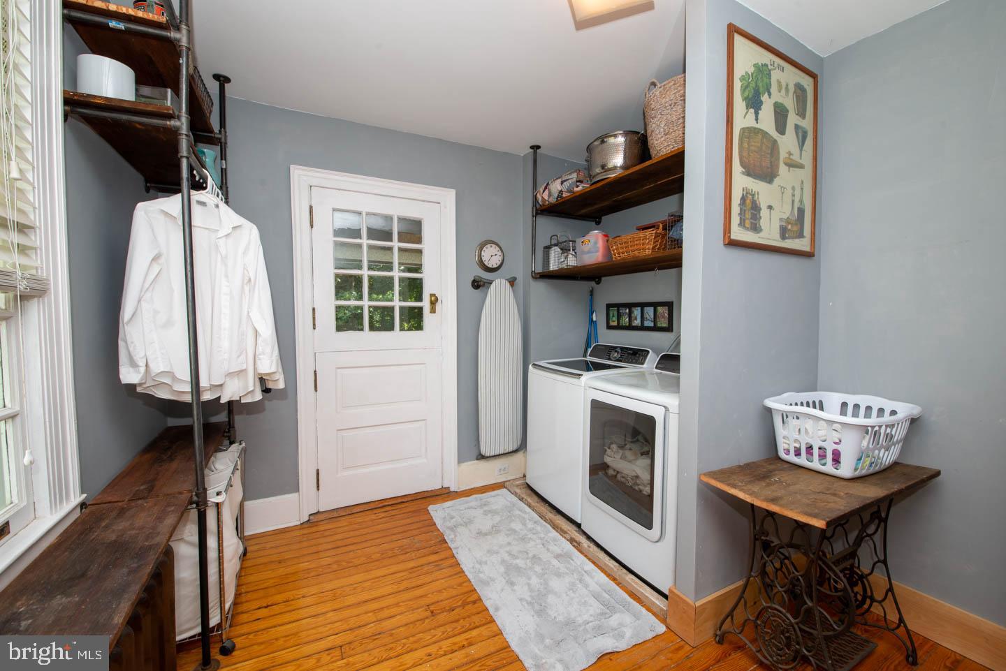 JENKINTOWN - Residential