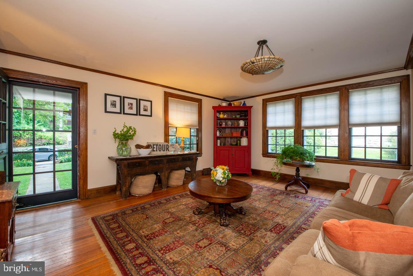 JENKINTOWN - Residential