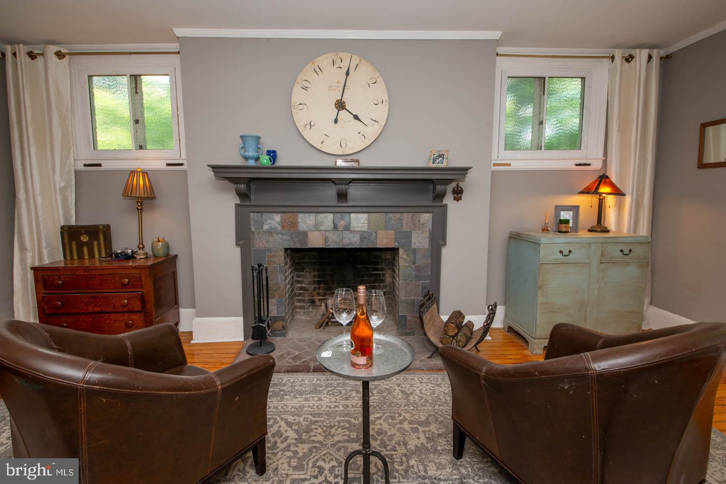 JENKINTOWN - Residential