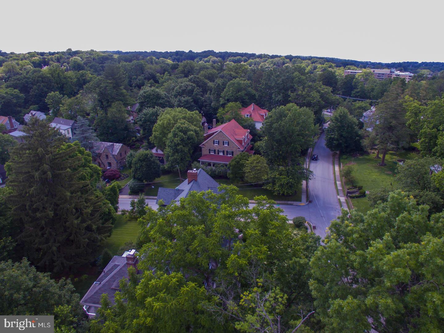 JENKINTOWN - Residential