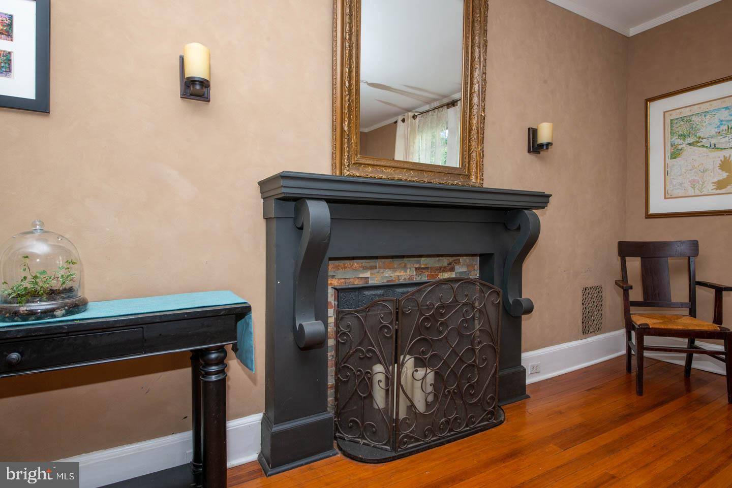 JENKINTOWN - Residential