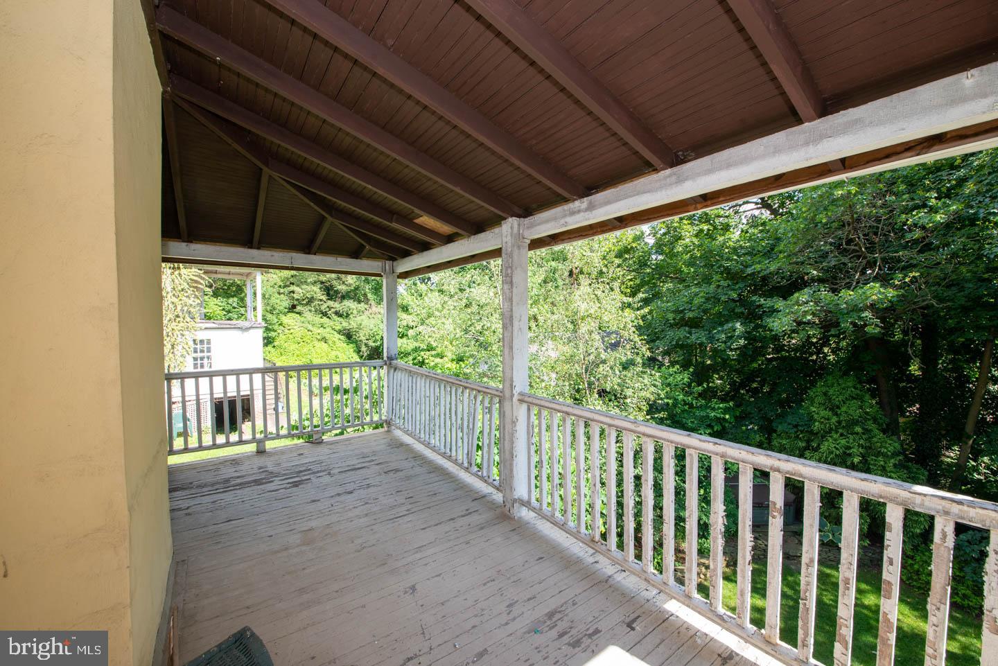 JENKINTOWN - Residential