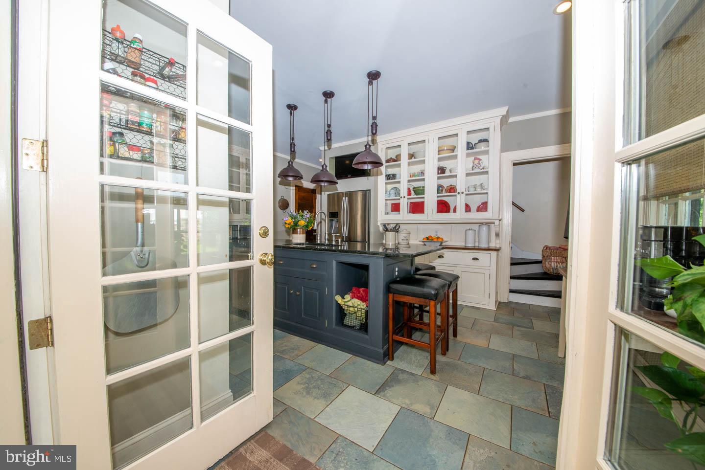 JENKINTOWN - Residential