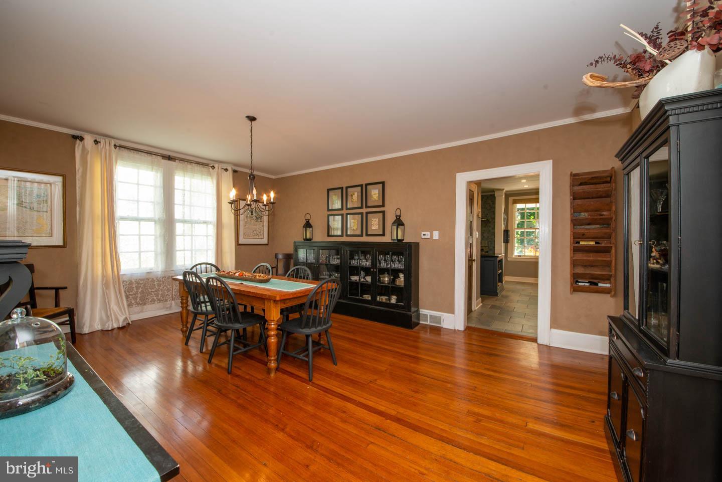 JENKINTOWN - Residential