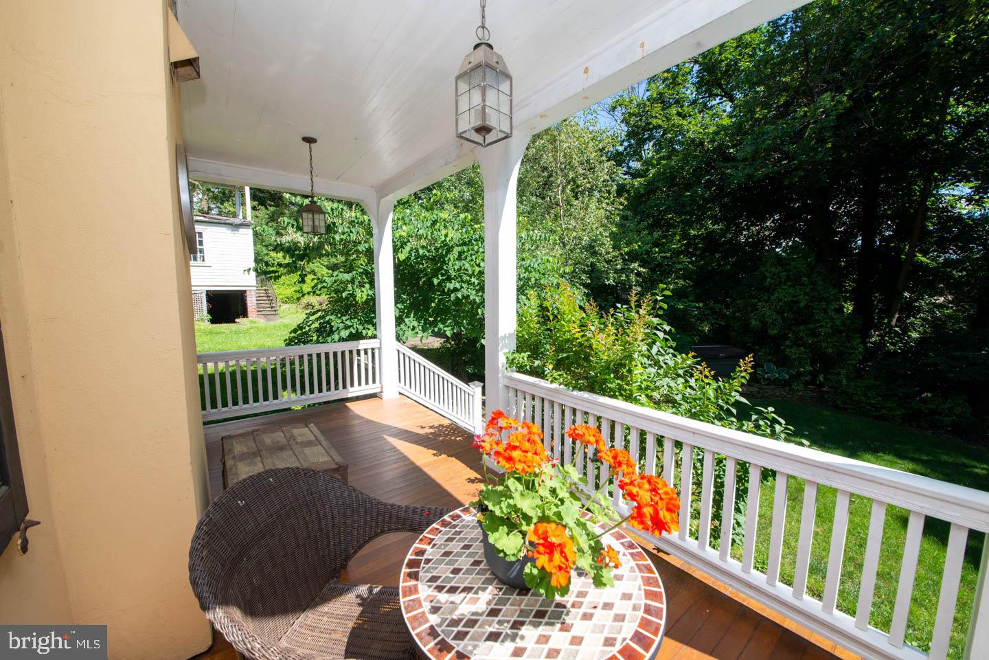 JENKINTOWN - Residential