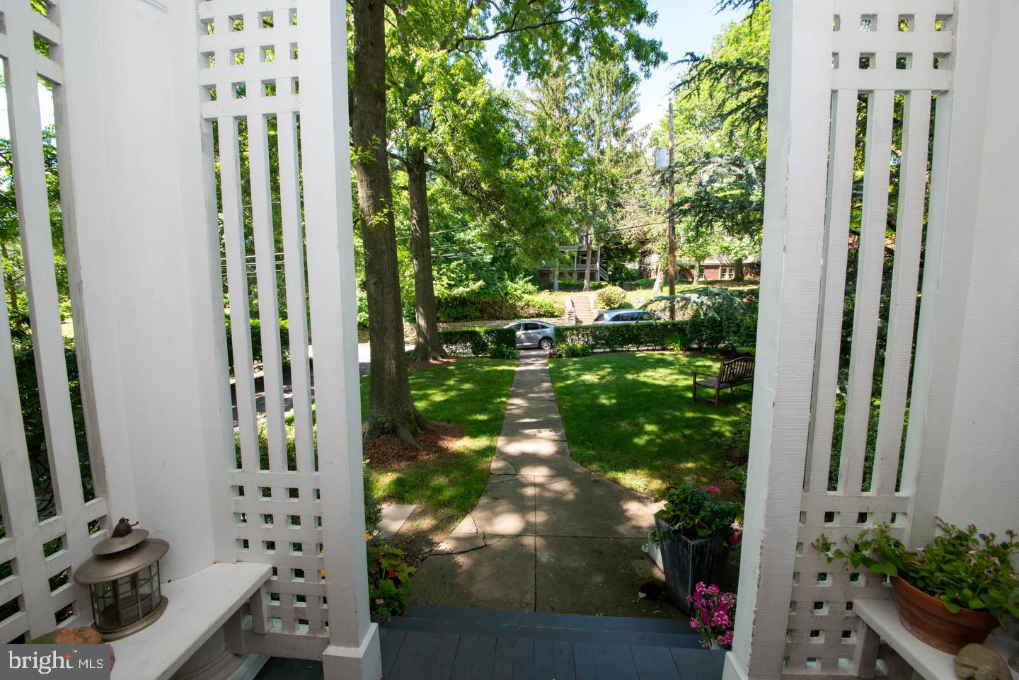 JENKINTOWN - Residential