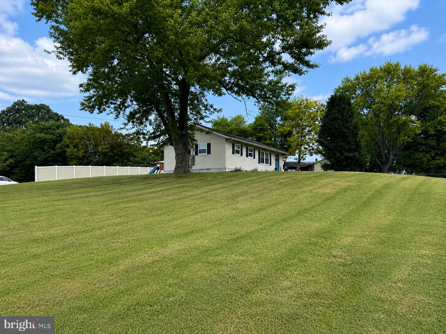 104 LINCOLN DRIVE