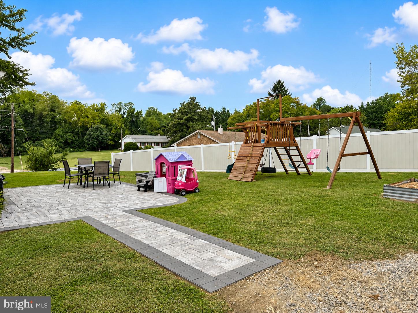 104 LINCOLN DRIVE