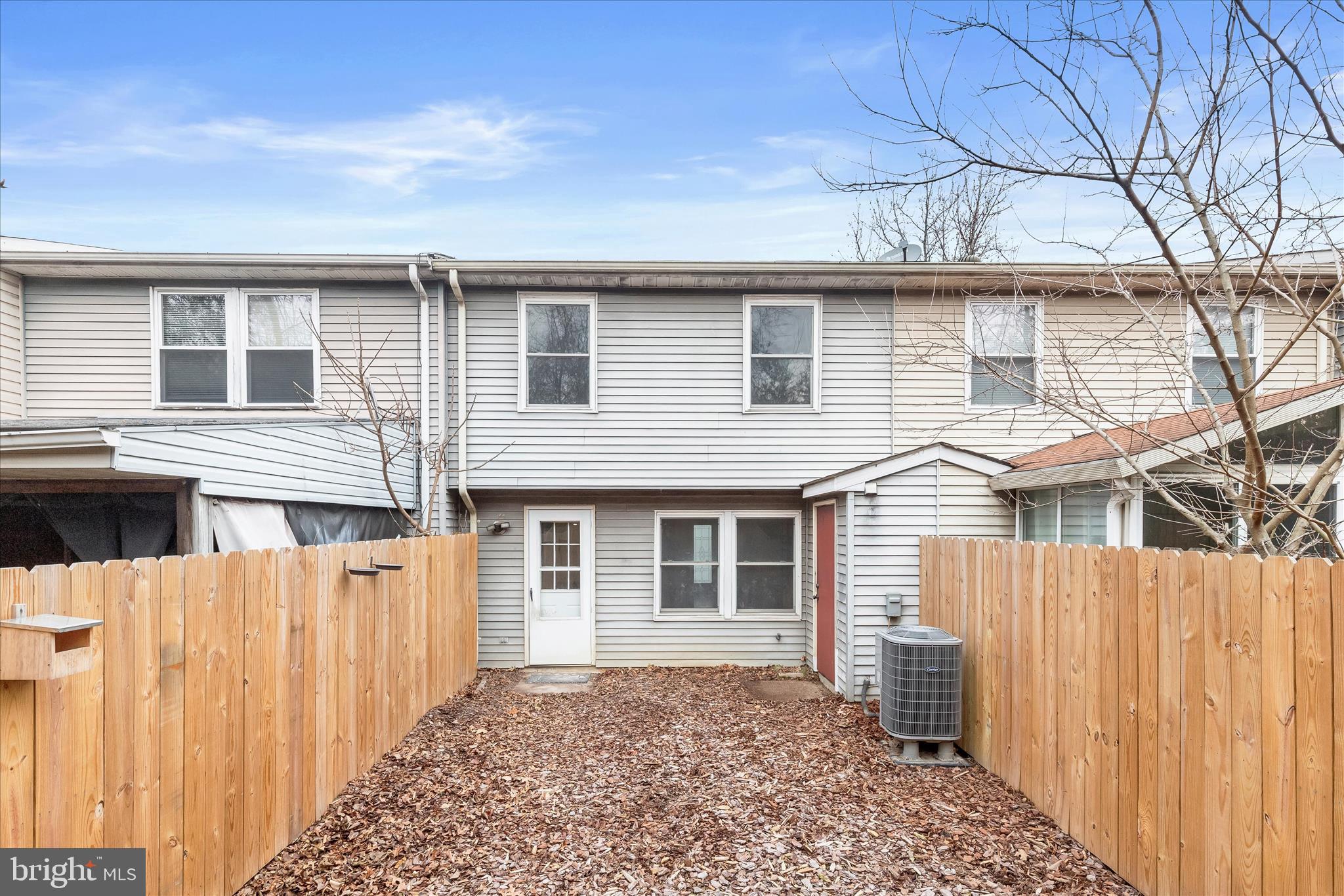 HERITAGE HILL CONDO - Residential