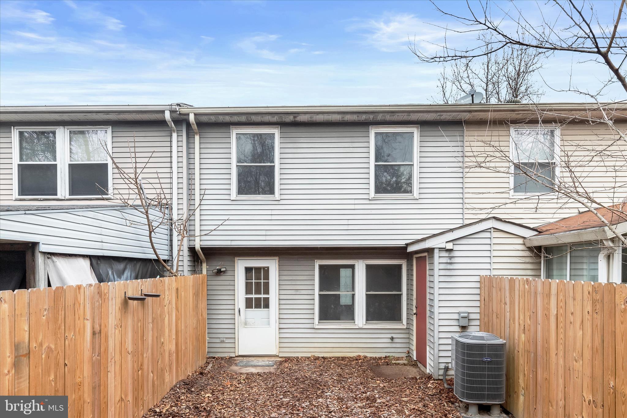 HERITAGE HILL CONDO - Residential