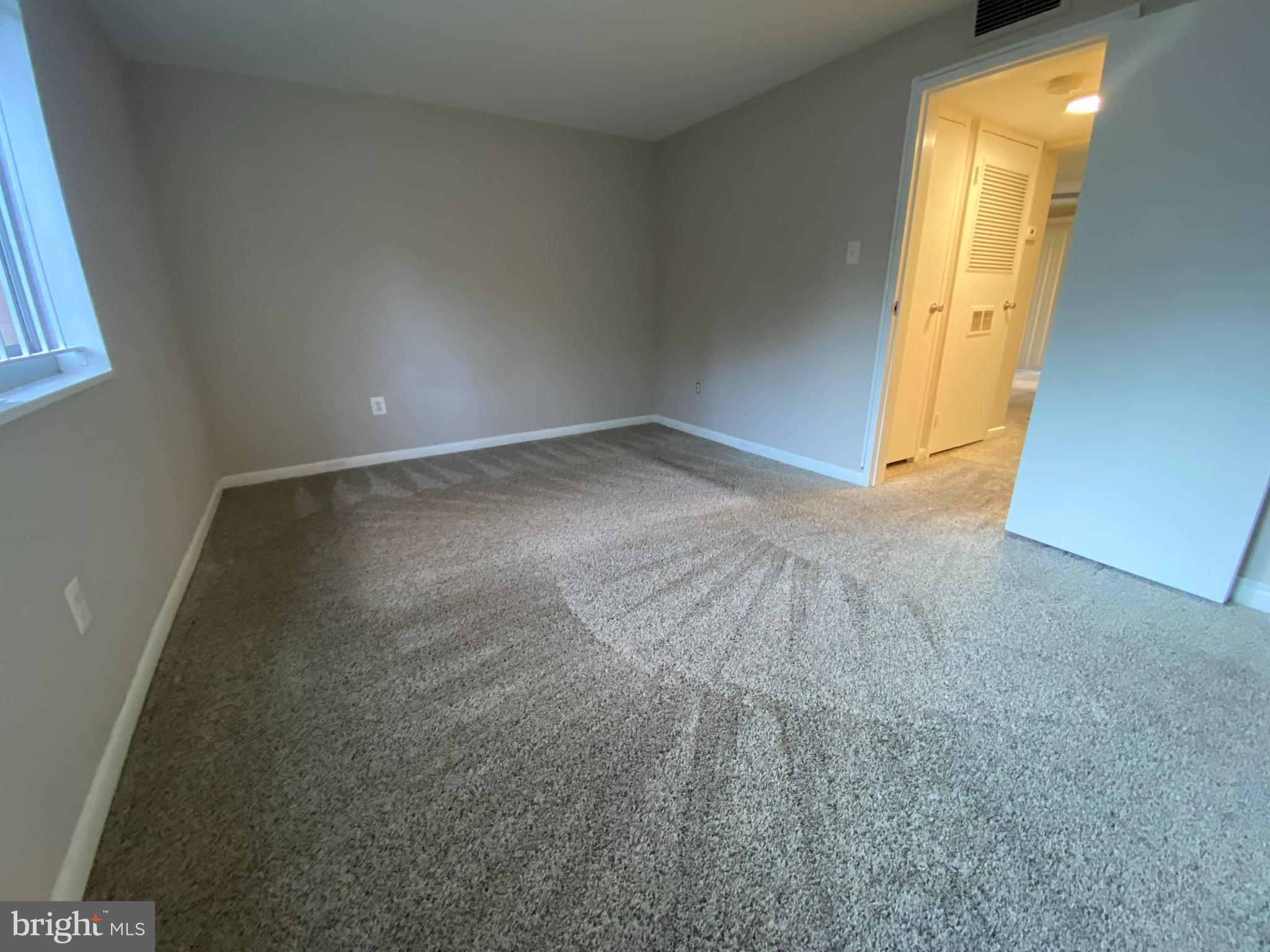 GROSVENOR PARK - Residential Lease