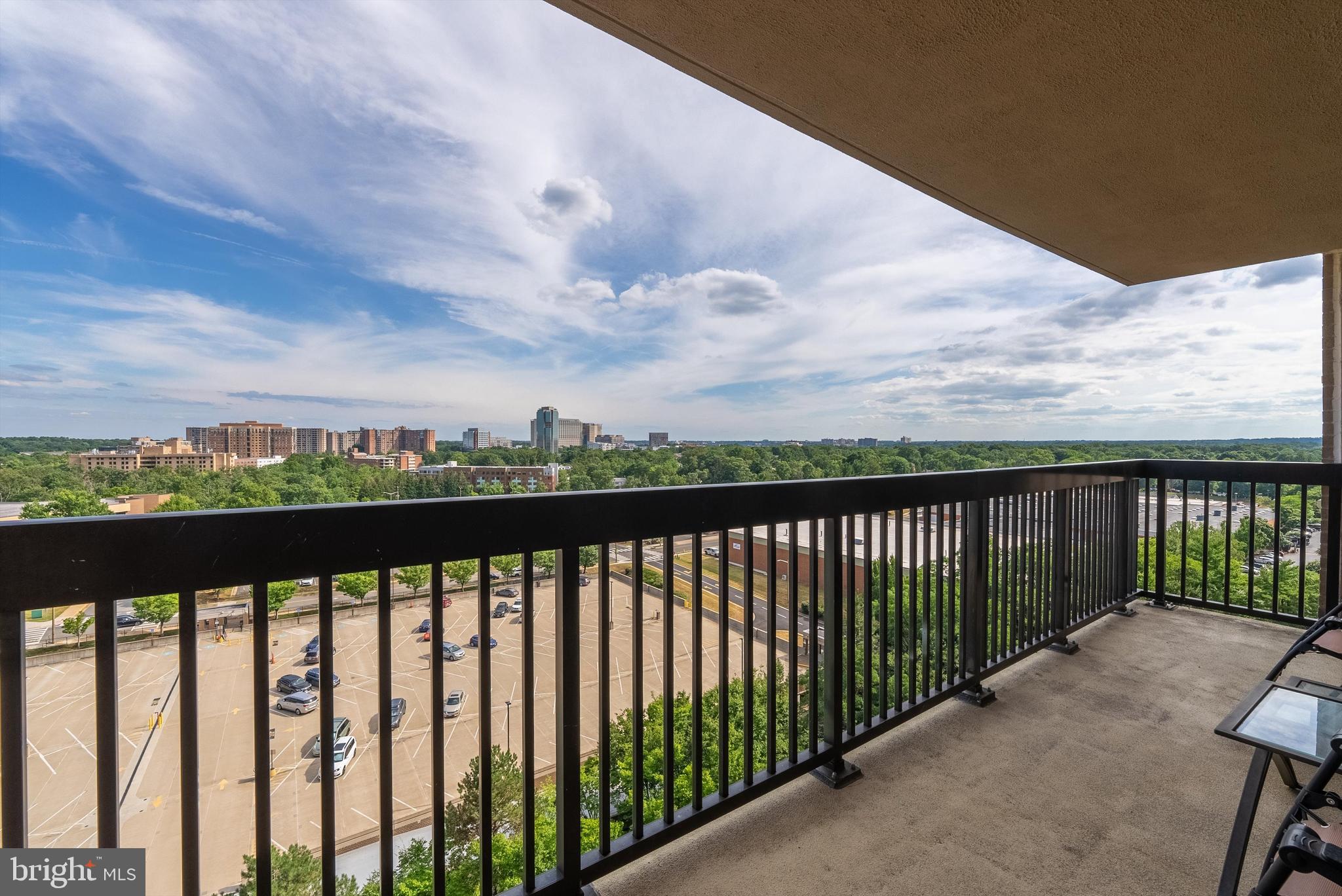 SKYLINE - Residential Lease