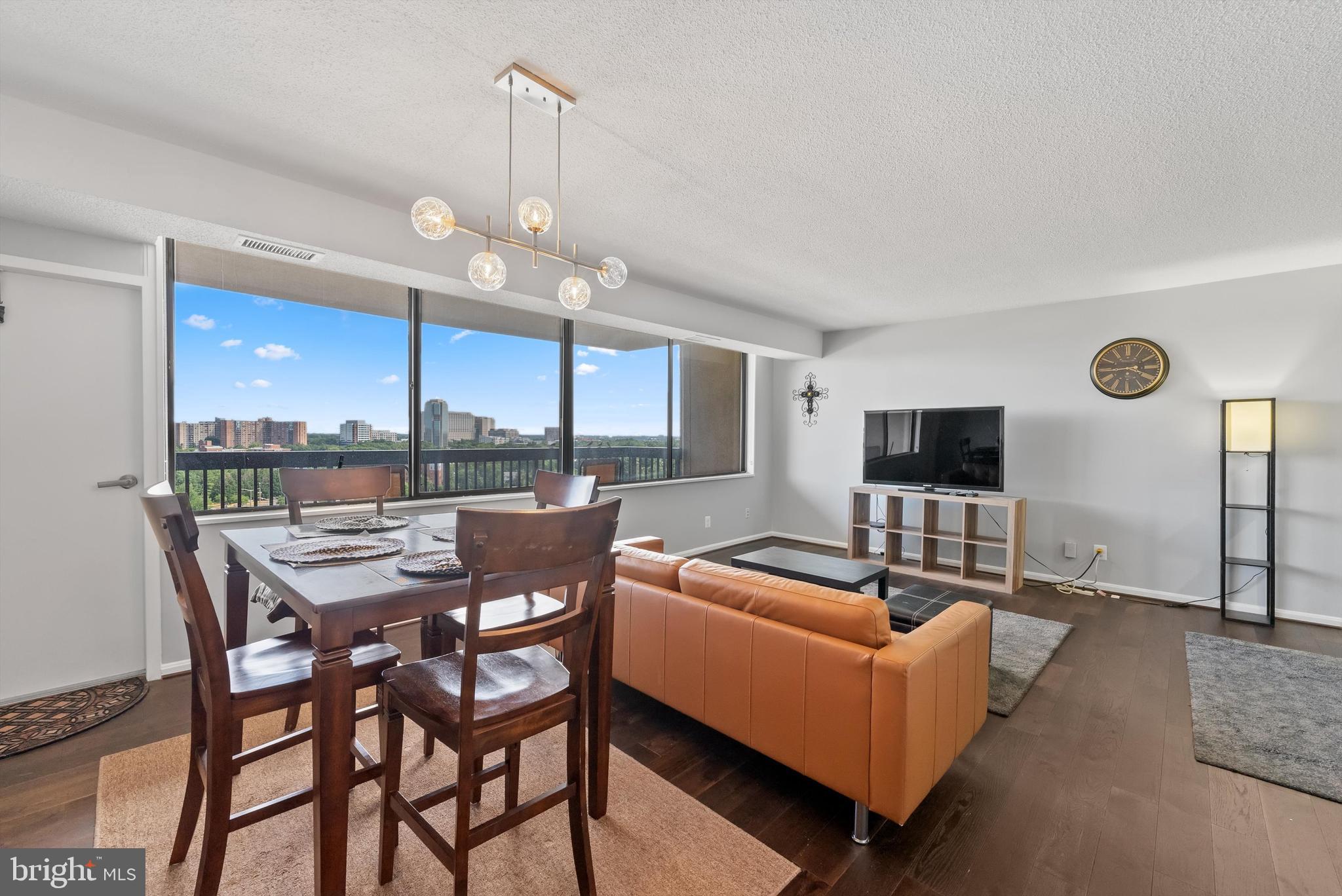 SKYLINE - Residential Lease