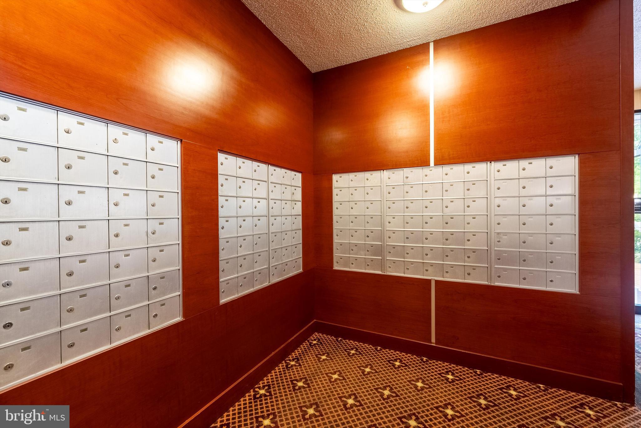 SKYLINE - Residential Lease