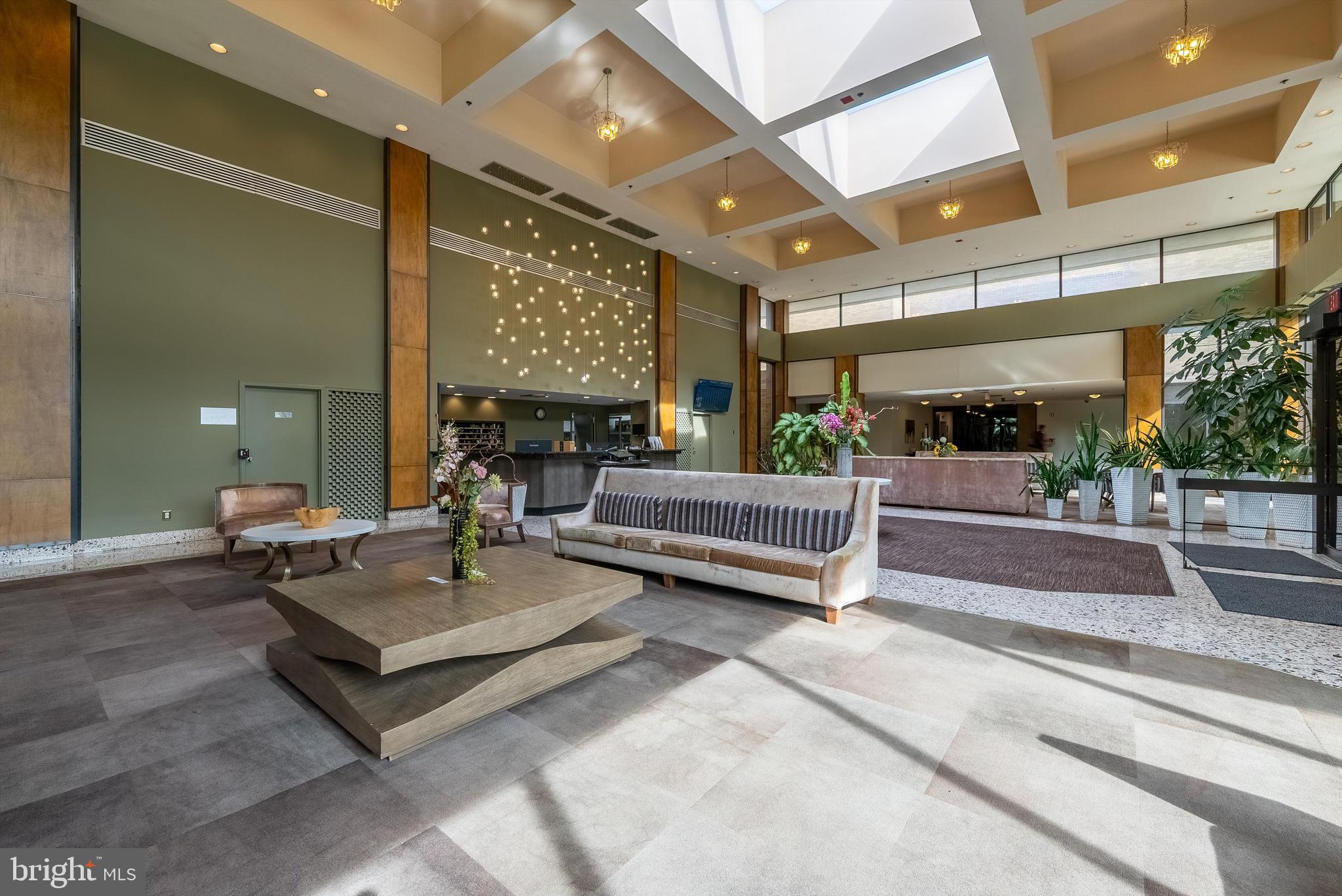 SKYLINE - Residential Lease