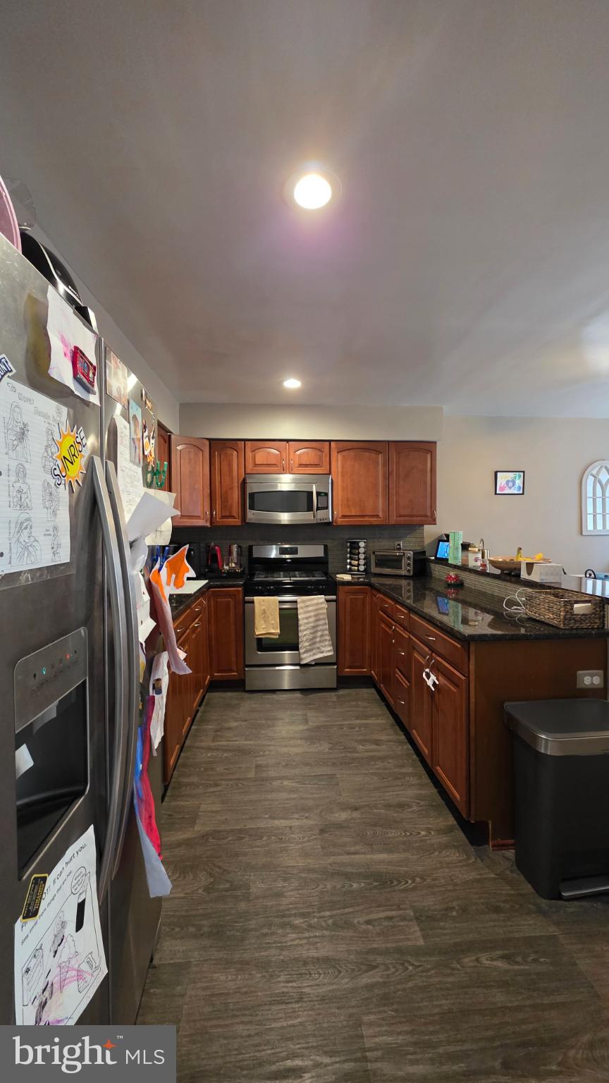 KING PARK WEST - Residential Lease