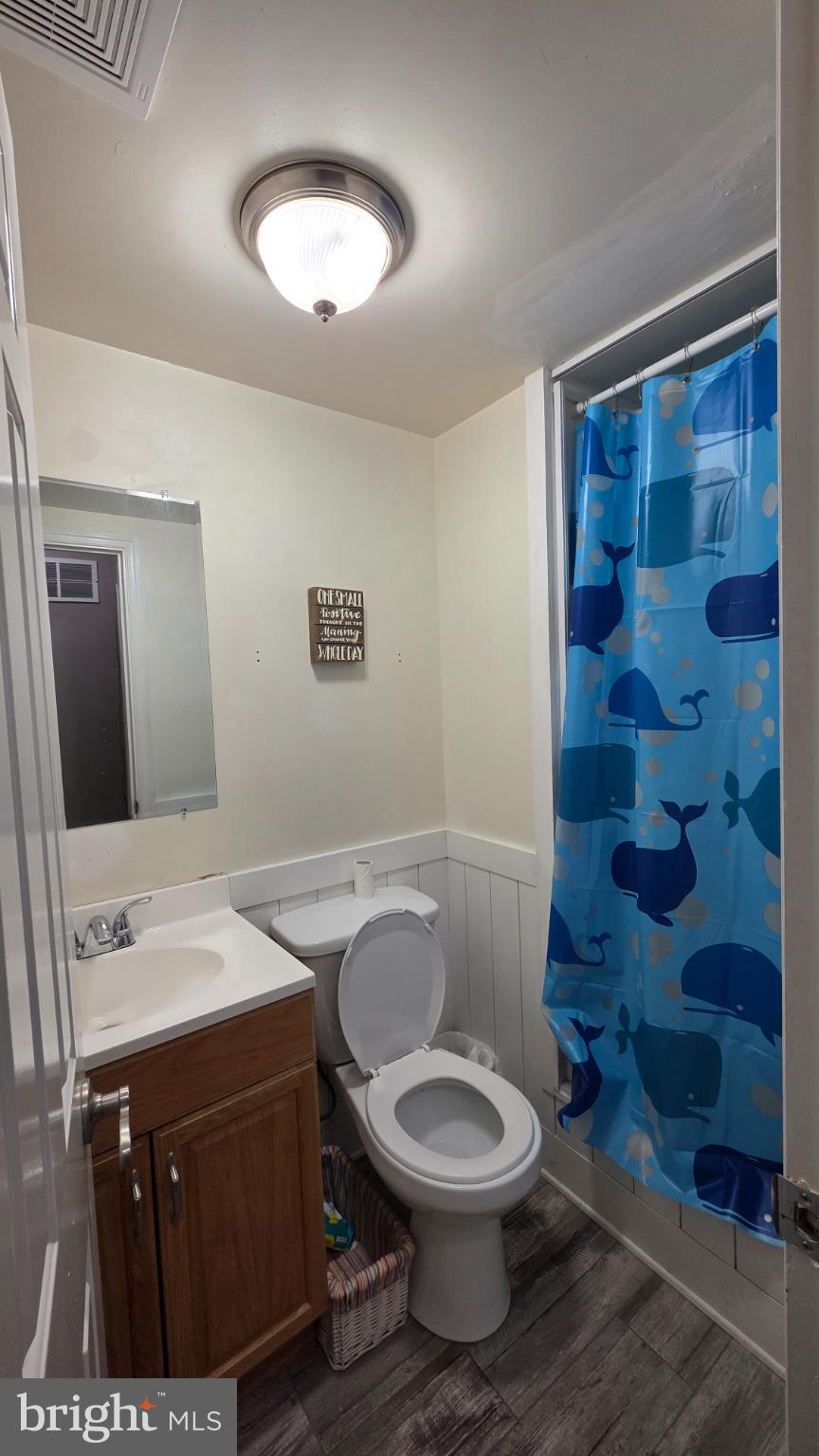 KING PARK WEST - Residential Lease