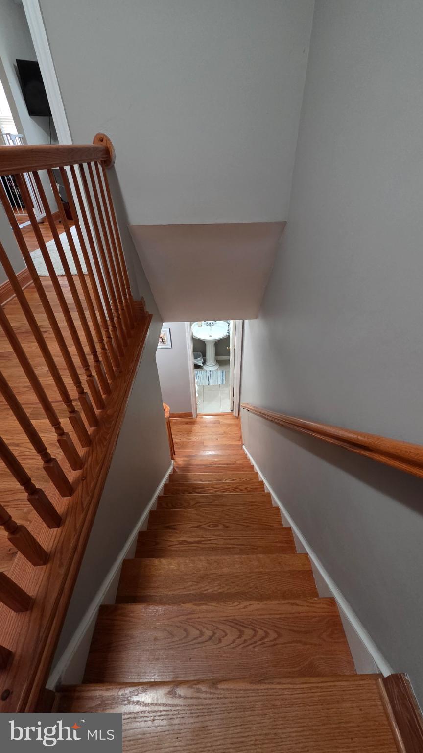 KING PARK WEST - Residential Lease