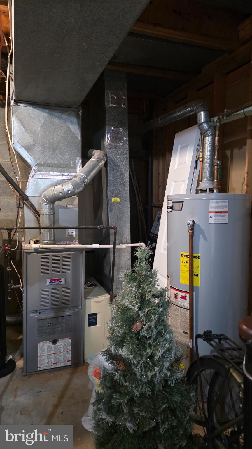 KING PARK WEST - Residential Lease