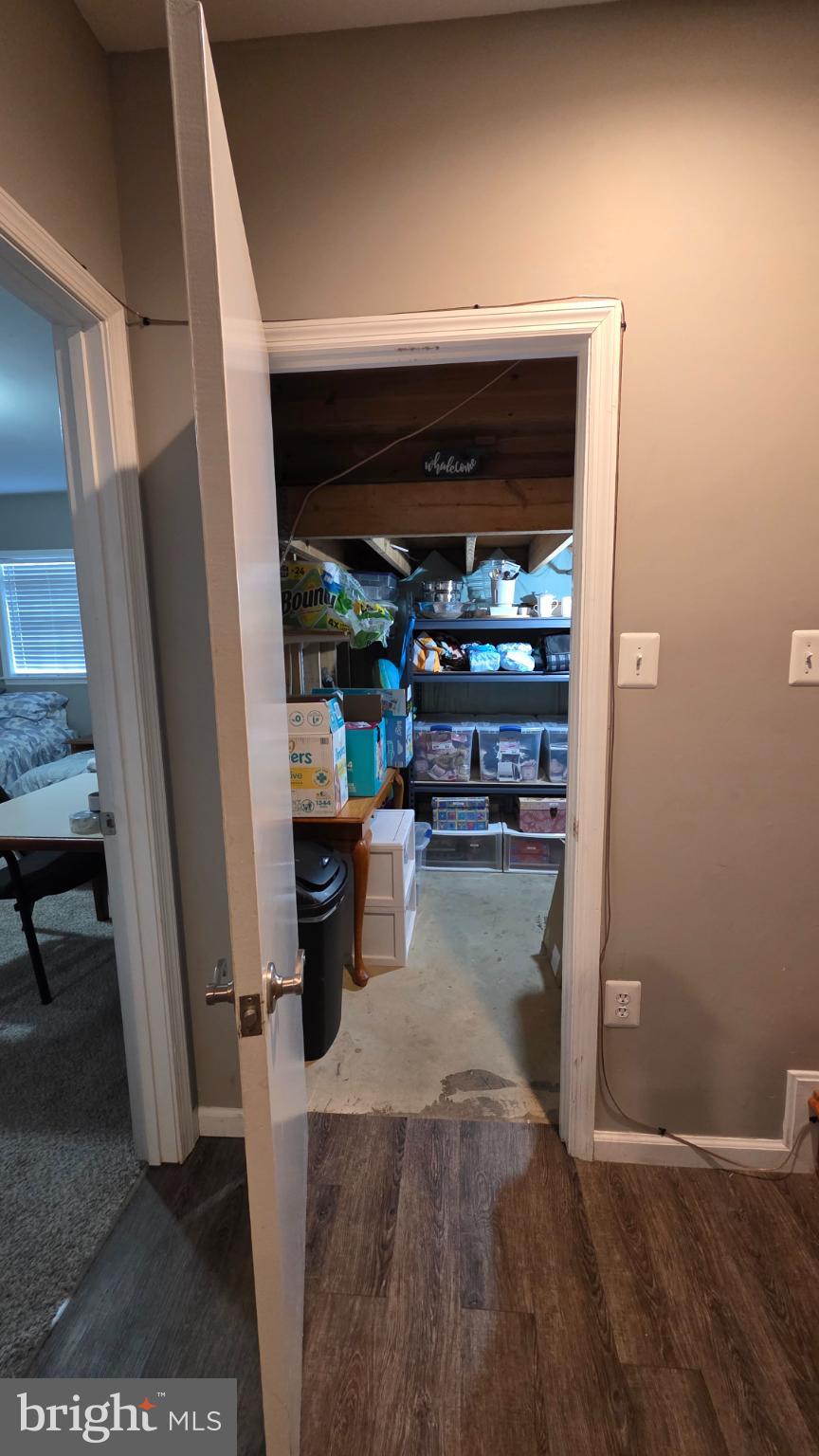 KING PARK WEST - Residential Lease