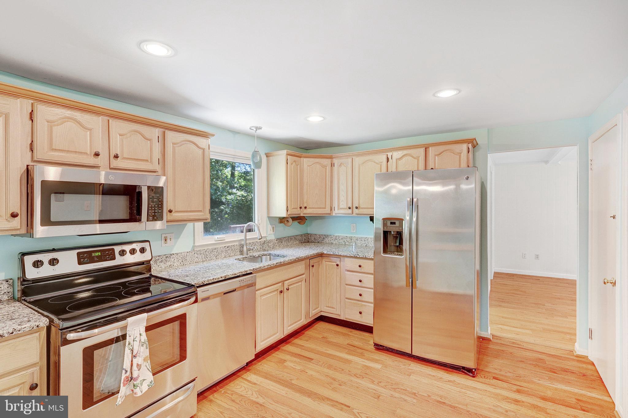 HIDDENBROOK - Residential Lease