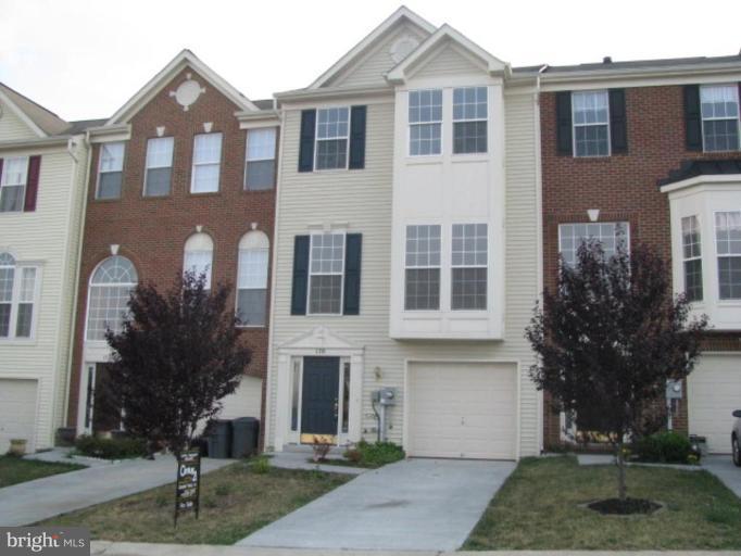 VILLAGE AT OXBOW ESTATES - Residential Lease