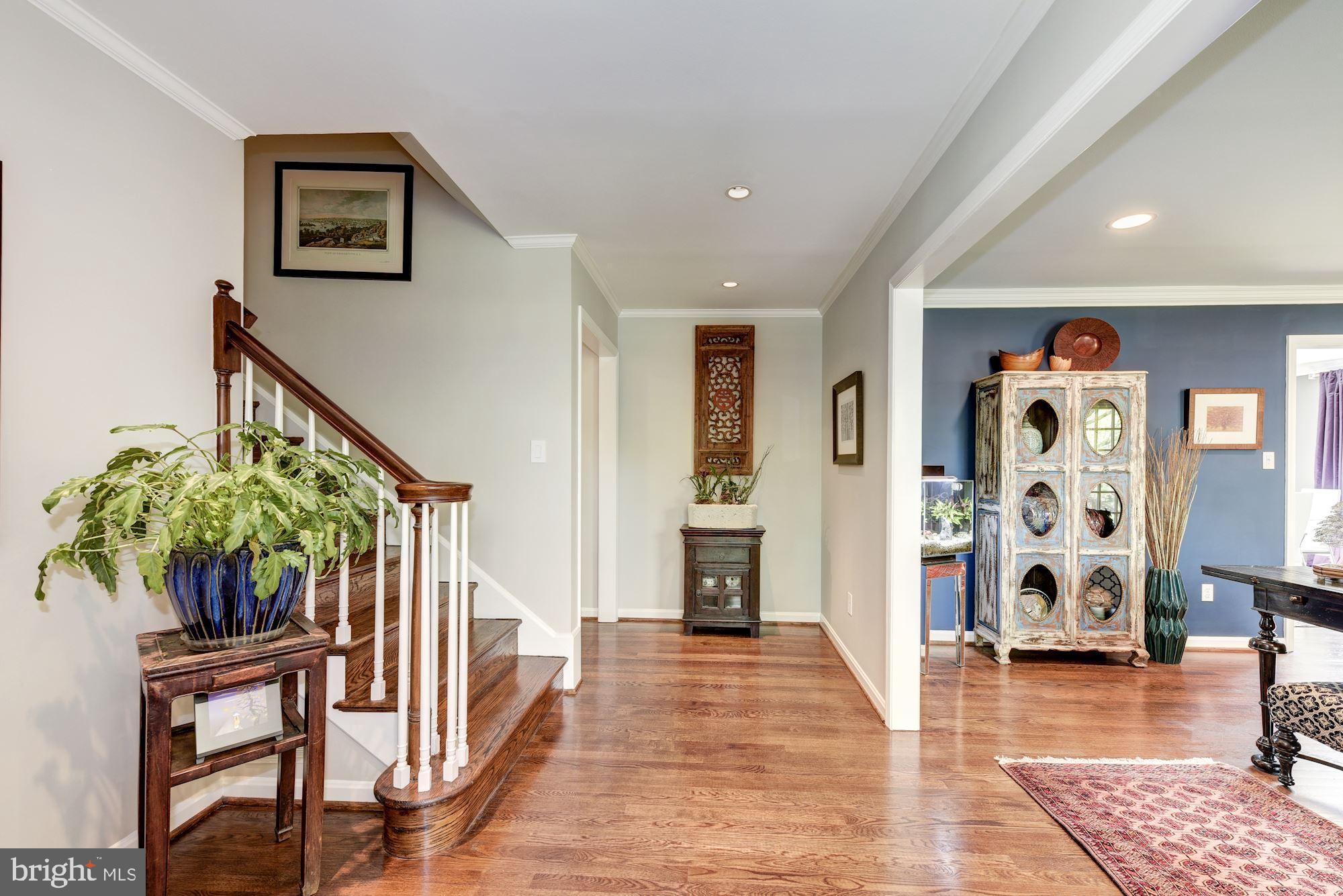 RIVER FALLS - Residential