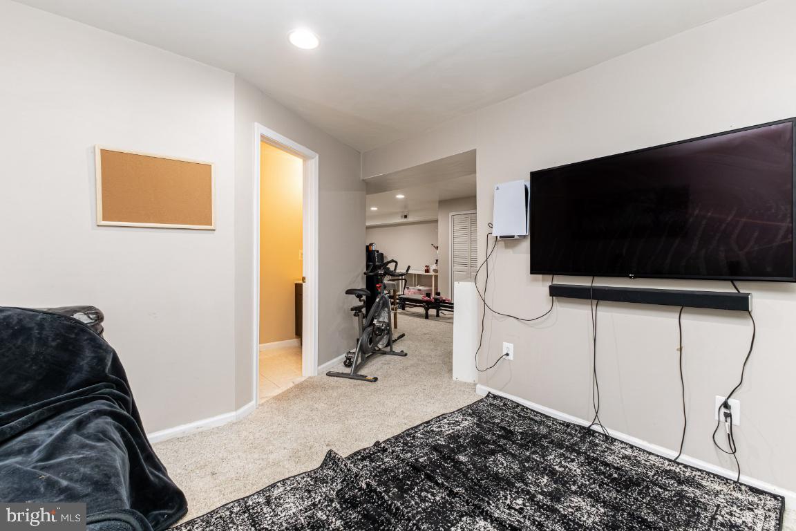 PRINCETON WOODS - Residential