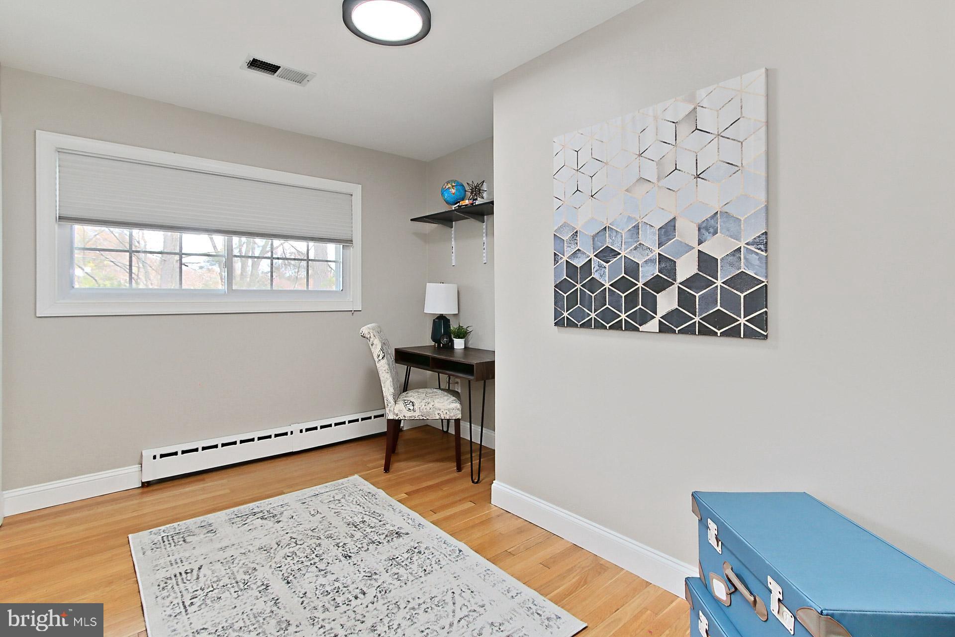 VALLEY BROOK - Residential