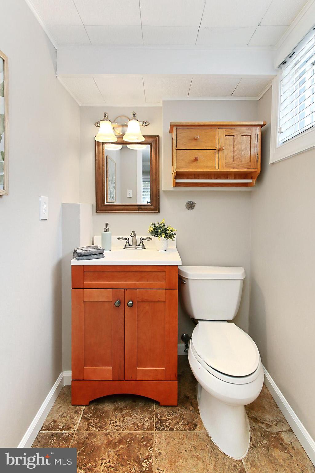 VALLEY BROOK - Residential