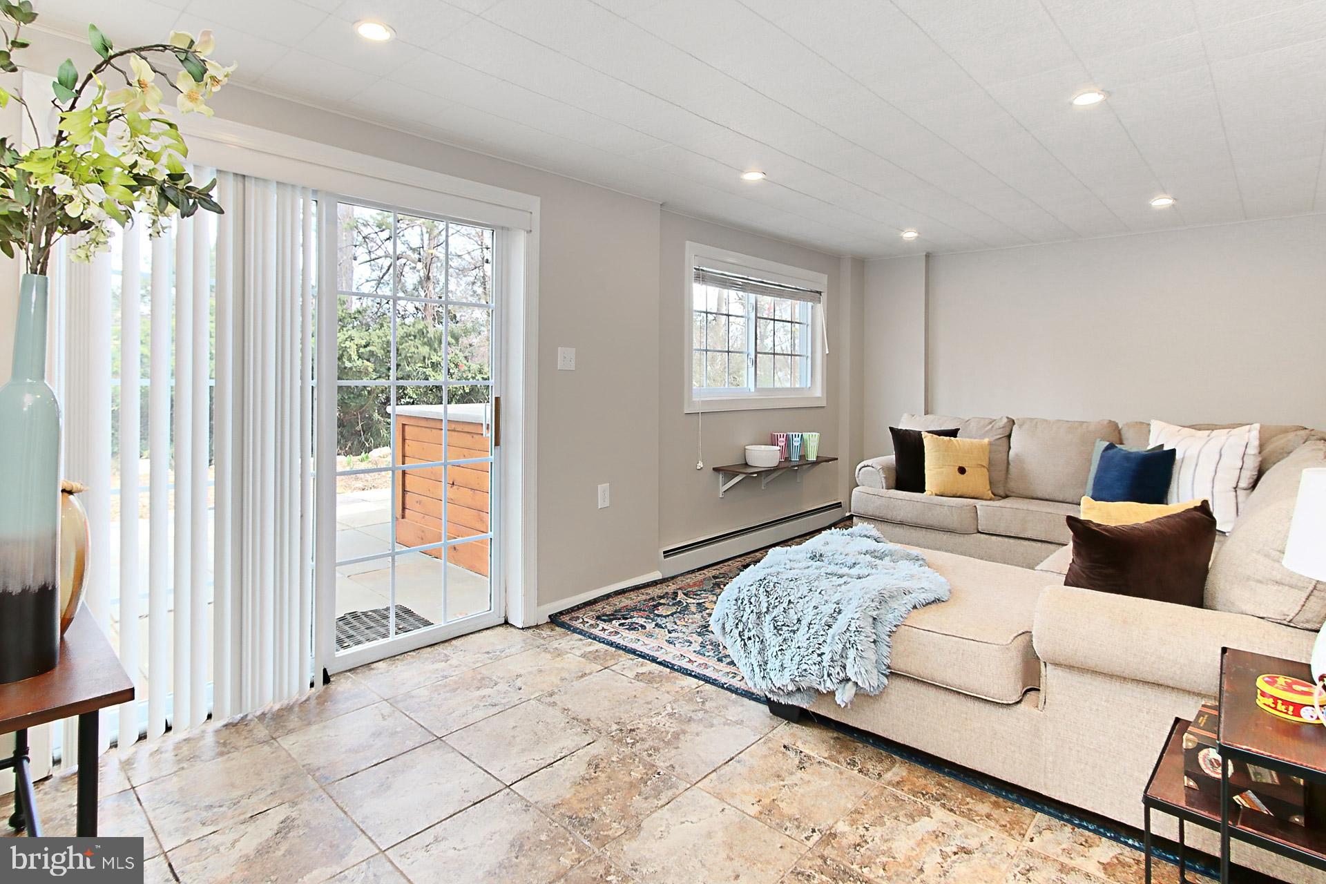 VALLEY BROOK - Residential